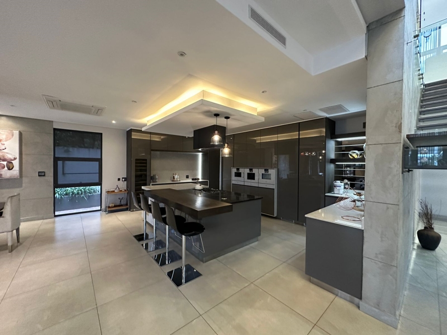 5 Bedroom Property for Sale in Cashan North West